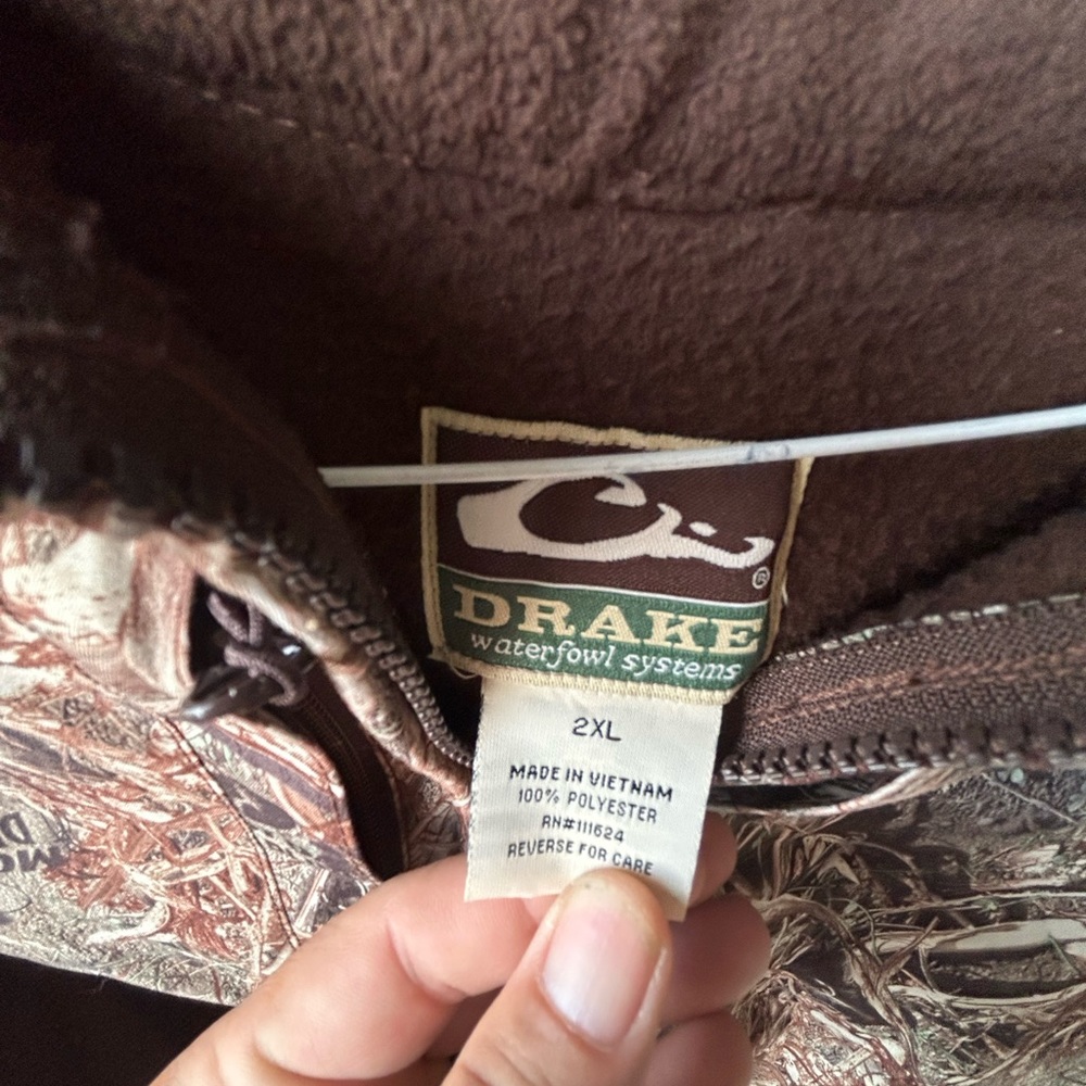 Drake Jacket - Picture 2 of 2
